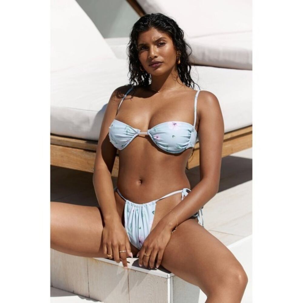 Everieswim Sage Floral Nora‎ Underwire Bikini Top and Cheeky Bottom Set